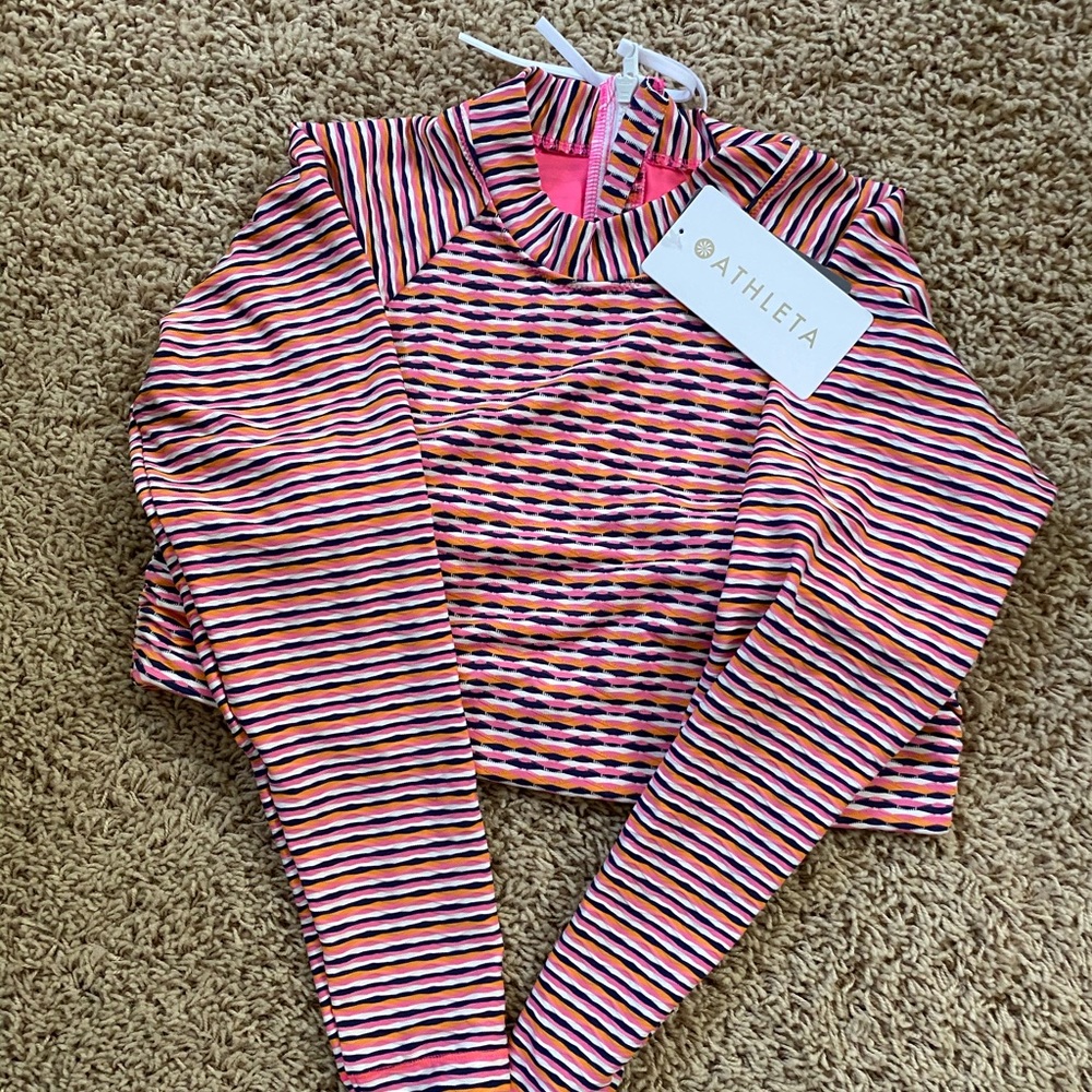 NWT Athleta rashguard/ long sleeve swim top
